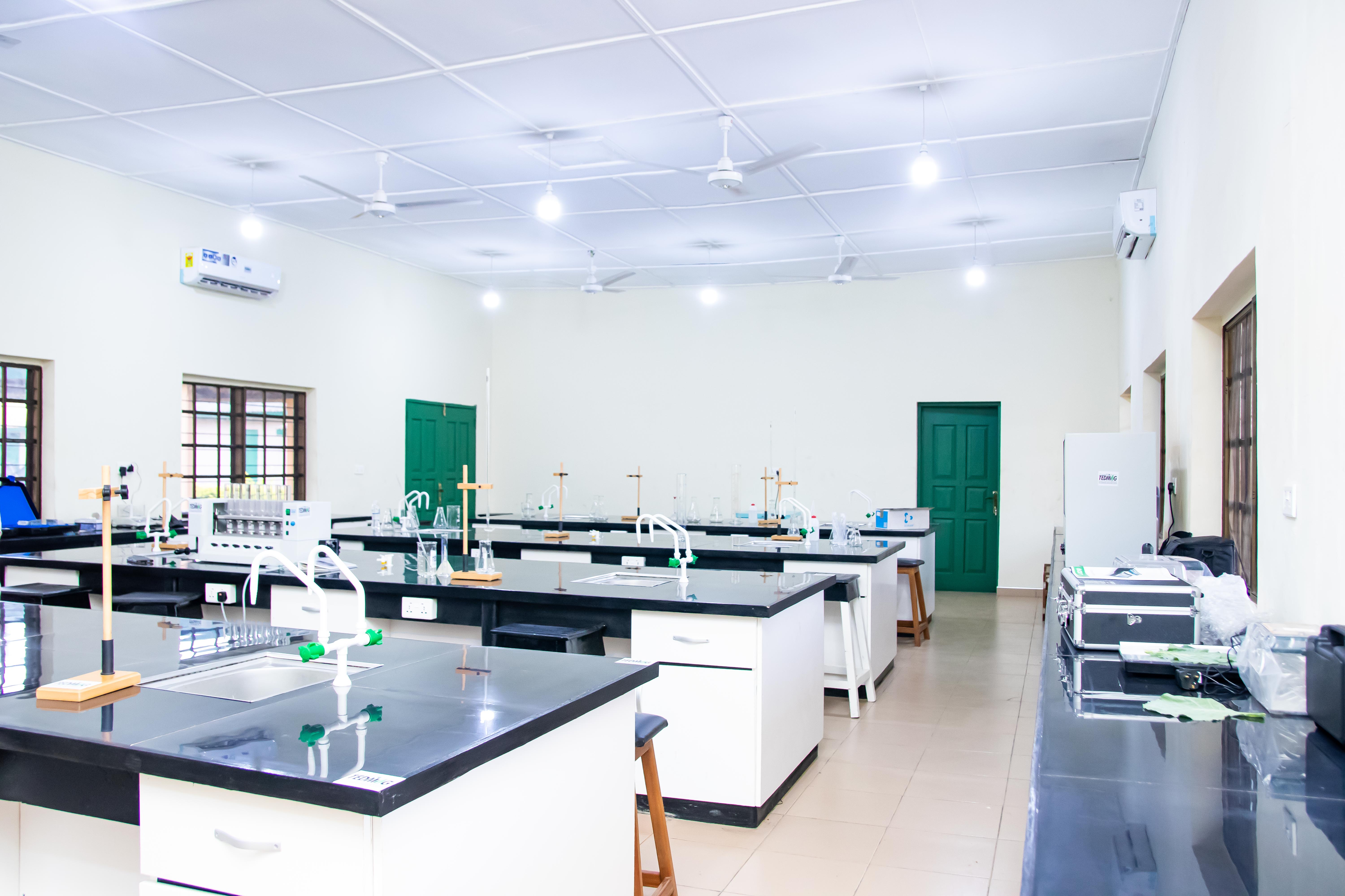 tedmag-unveils-state-of-the-art-refurbishment-of-kwadaso-agricultural-colleges-science-laboratory